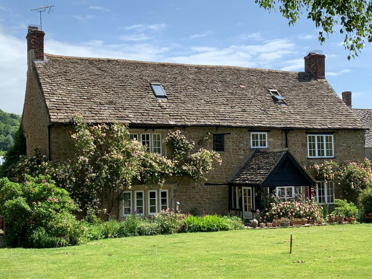 Forthay Bed And Breakfast North Nibley Dış mekan fotoğraf