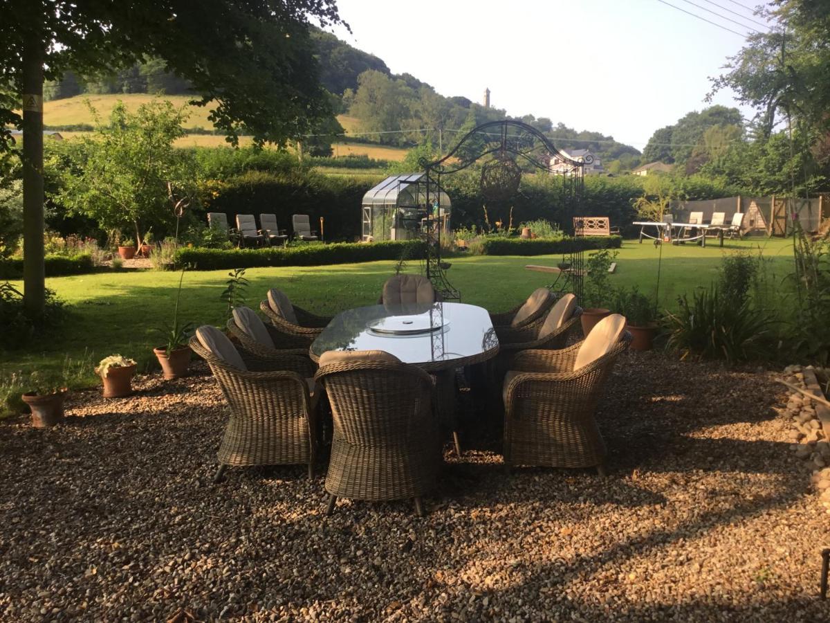 Forthay Bed And Breakfast North Nibley Dış mekan fotoğraf