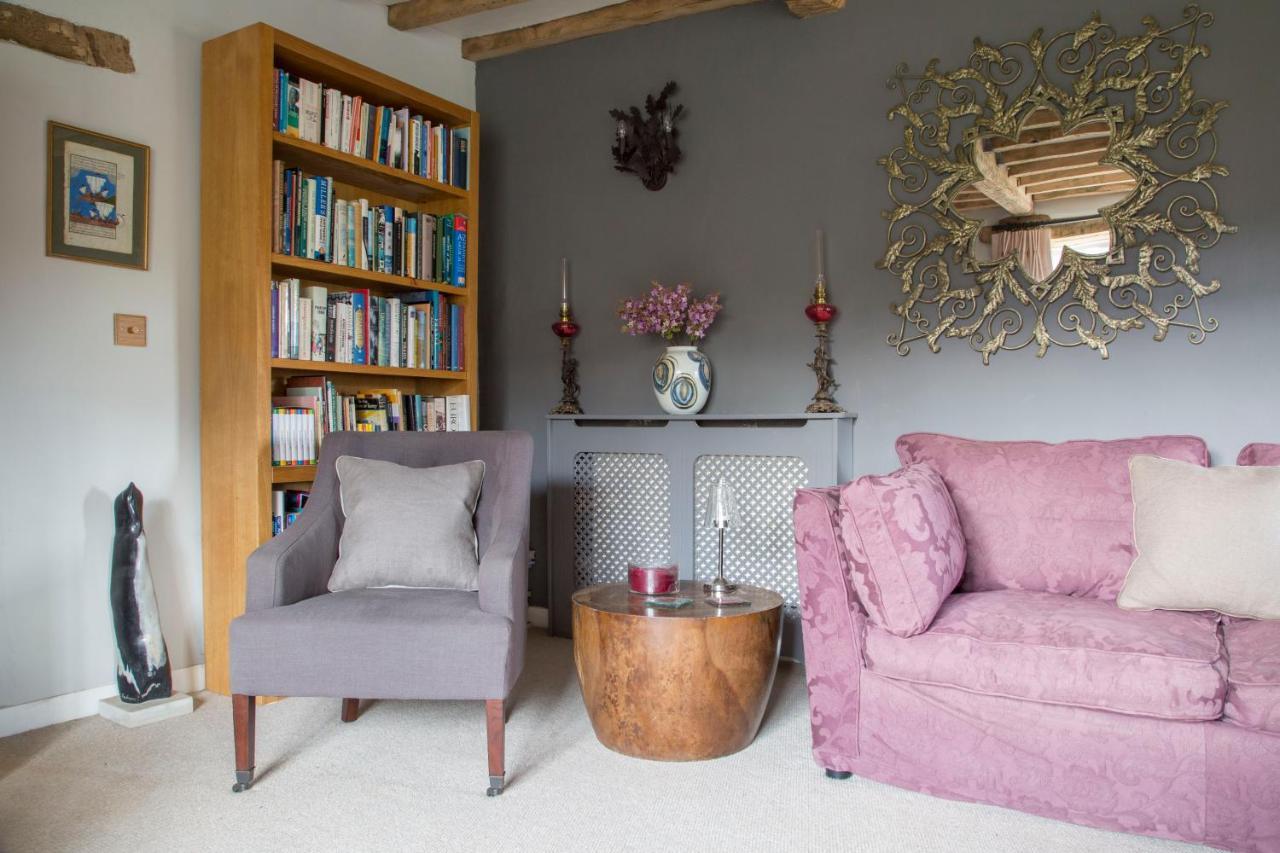 Forthay Bed And Breakfast North Nibley Dış mekan fotoğraf